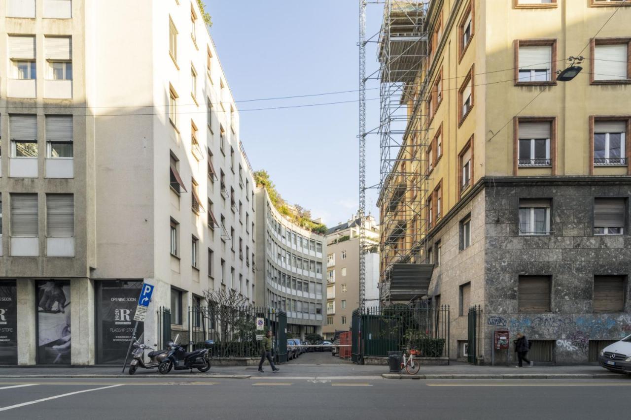 Easylife - San Babila - Elegante E Rifinito Bilocale Nel Cuore Della Citta Milán Exterior foto