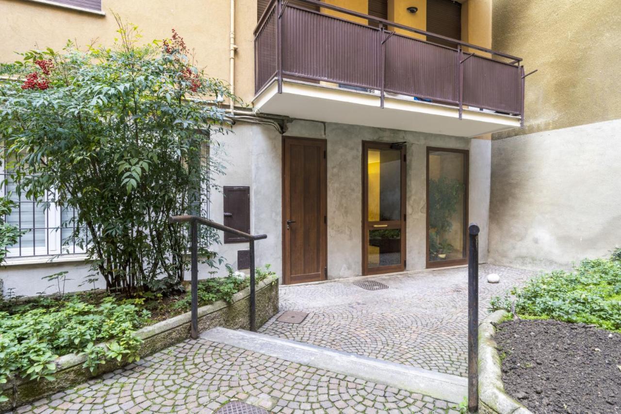 Easylife - San Babila - Elegante E Rifinito Bilocale Nel Cuore Della Citta Milán Exterior foto