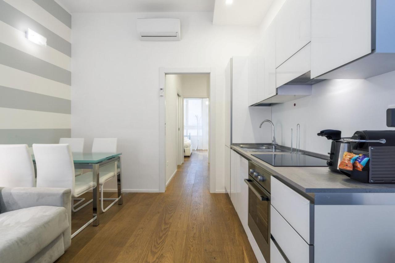 Easylife - San Babila - Elegante E Rifinito Bilocale Nel Cuore Della Citta Milán Exterior foto